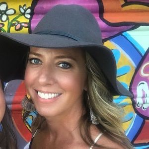 Meet your Posher, Jenn